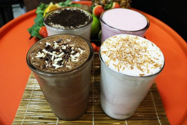 Muscle Milk Chocolate Light Protein Shake