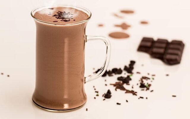 Muscle Milk Chocolate Light Protein Shake